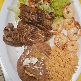 Surf & Turf Plate (Carne asada & Shrimp)